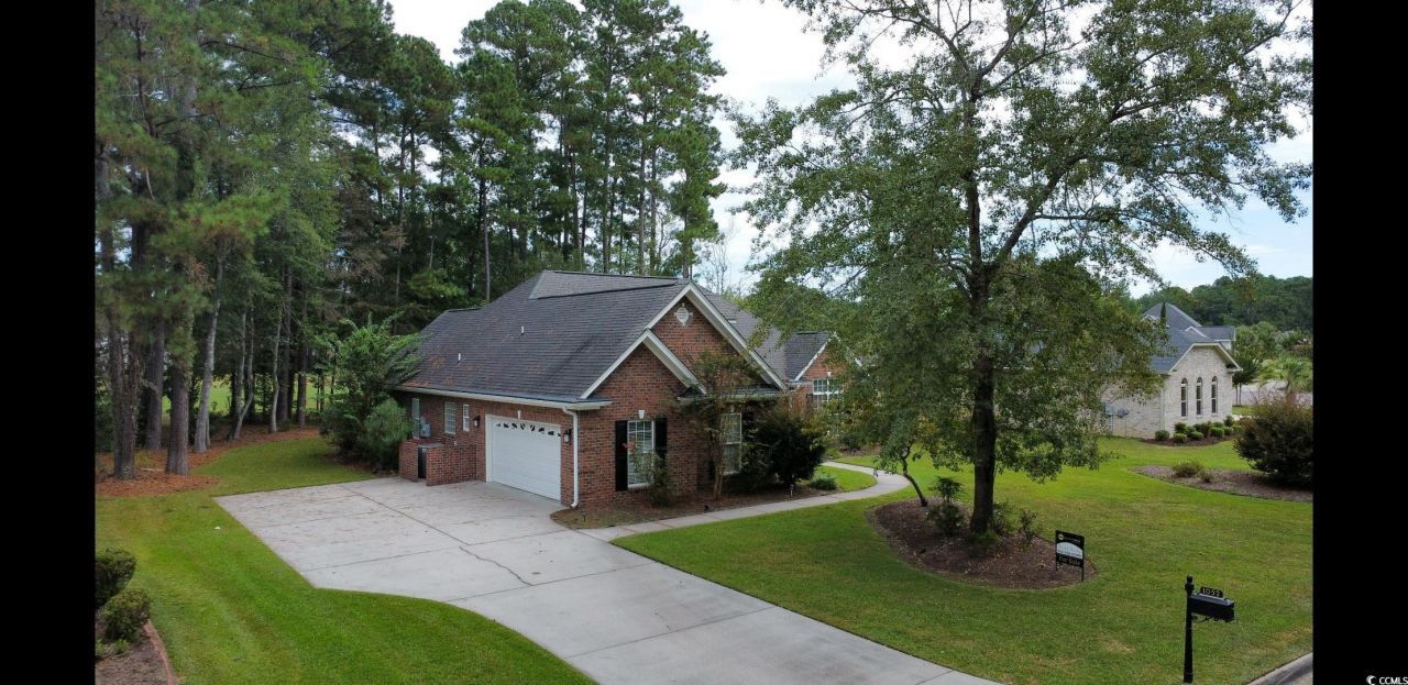 1052 Yellow Jasmine Dr. Photo 5