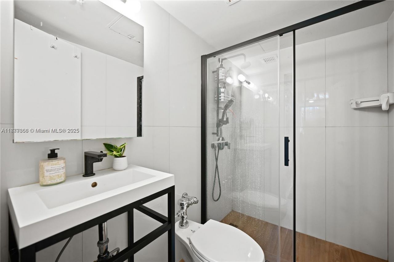 1500 Bay Rd, Unit 328S, Miami Beach, FL 33139 Photo