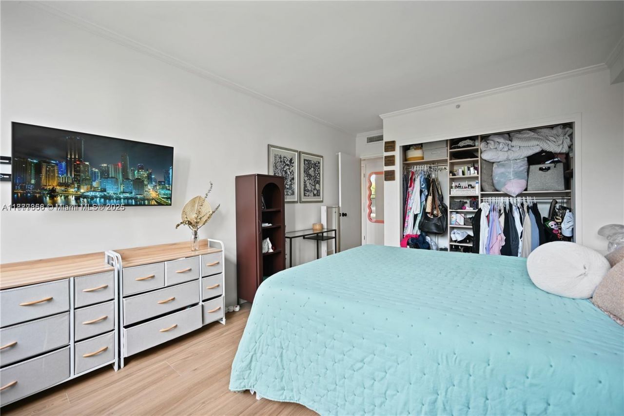 1500 Bay Rd, Unit 328S, Miami Beach, FL 33139 Photo