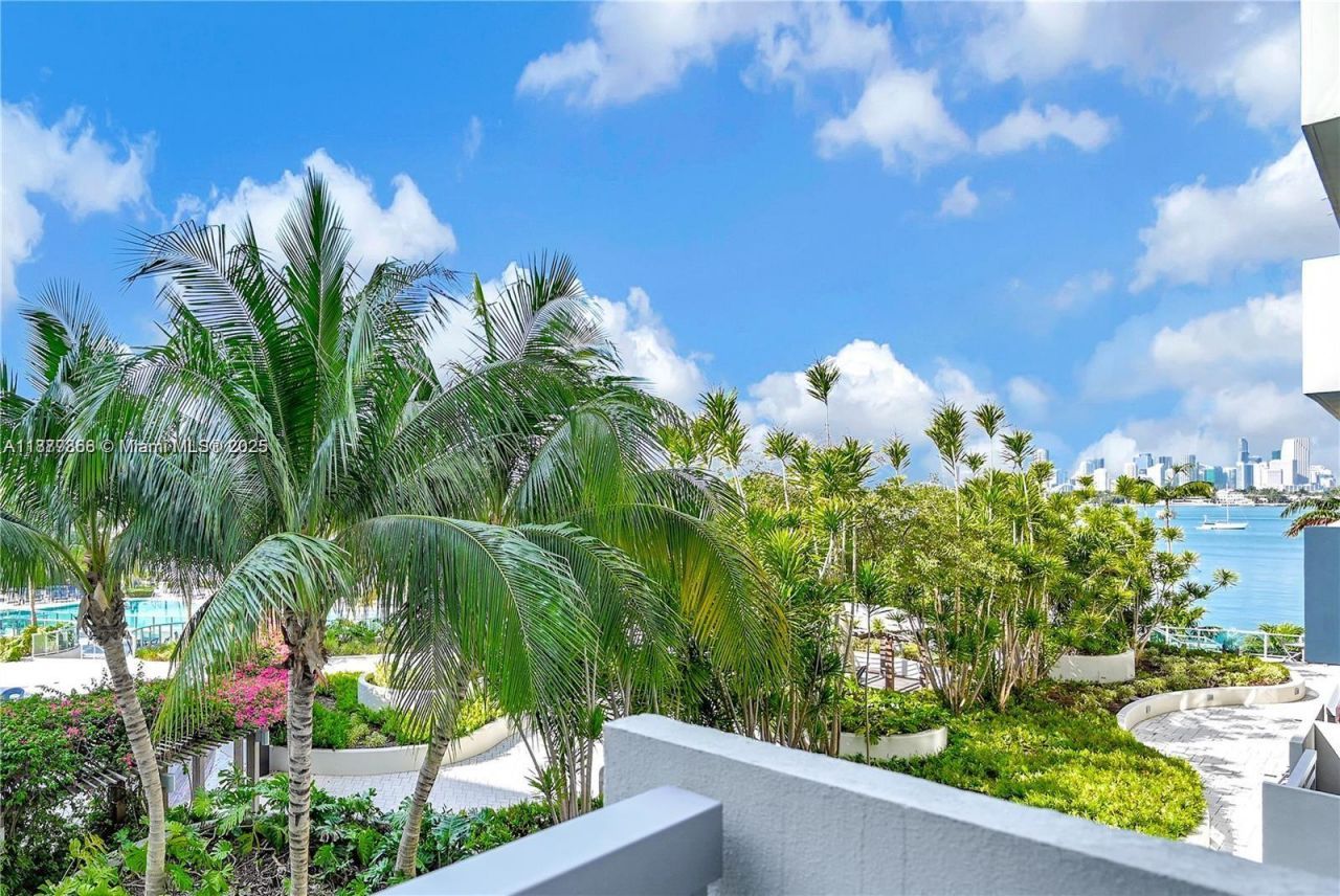 1500 Bay Rd, Unit 328S, Miami Beach, FL 33139 Photo