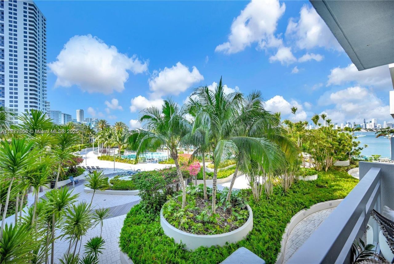 1500 Bay Rd, Unit 328S, Miami Beach, FL 33139 Photo