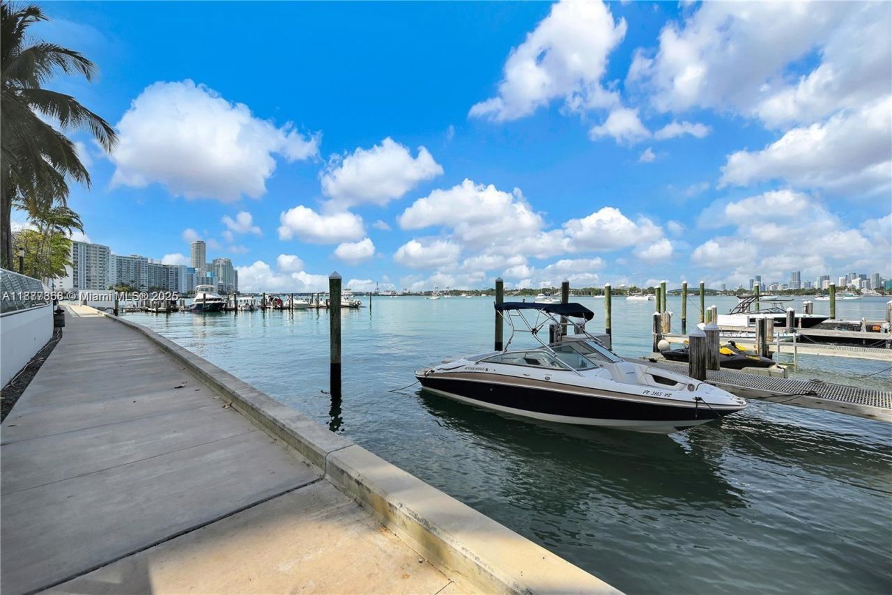 1500 Bay Rd, Unit 328S, Miami Beach, FL 33139 Photo