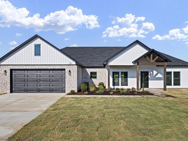 30 Sunny Drive, Morrilton, AR 72110
