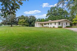 1420 Tolly Ganly Circle photo 4