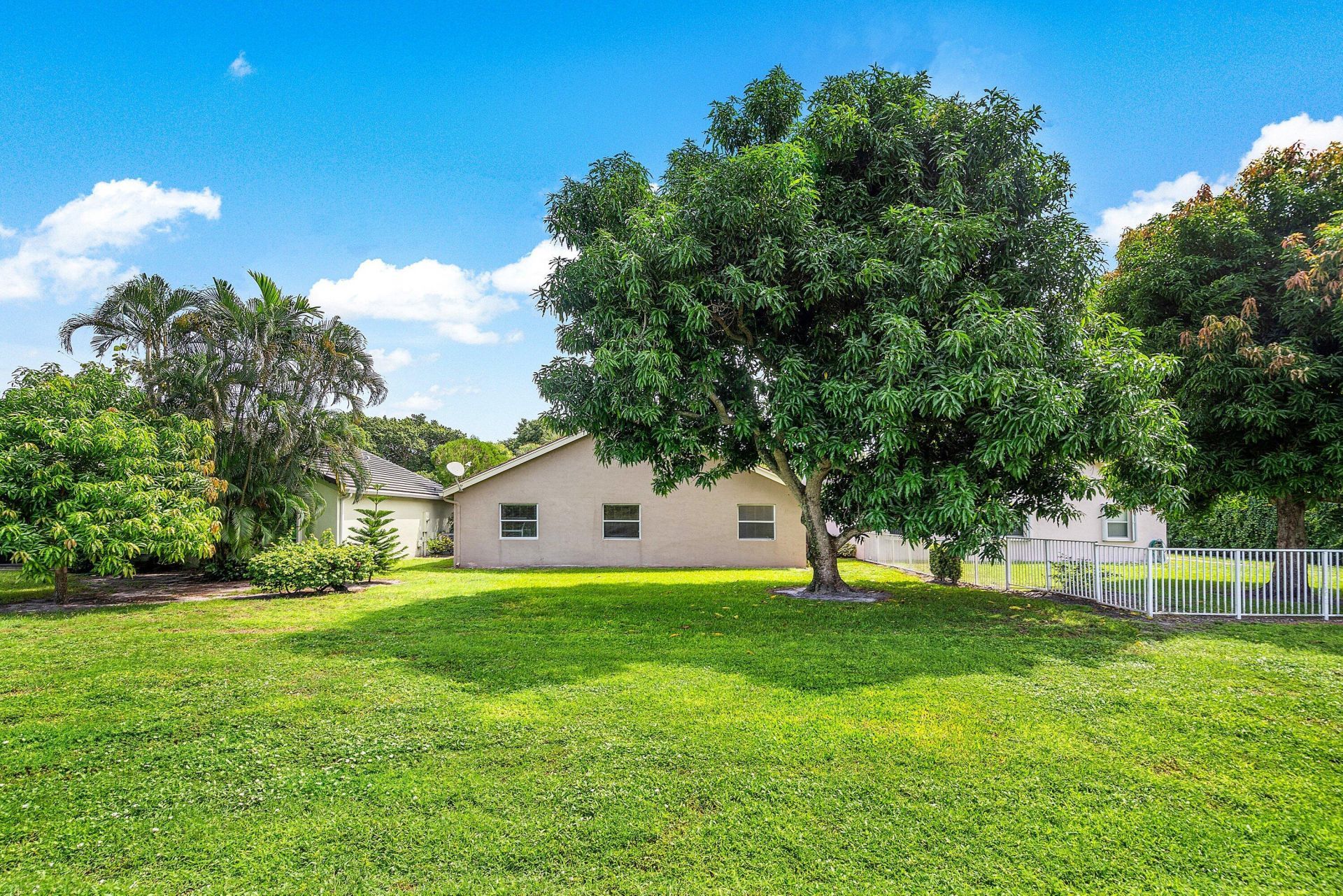 790 Clearbrook Park Circle, Delray Beach, FL 33445 Photo