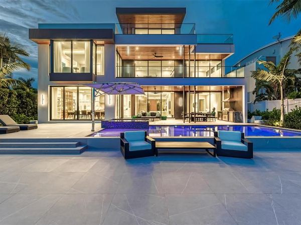 1730 SE 13th St, Fort Lauderdale, FL 33316