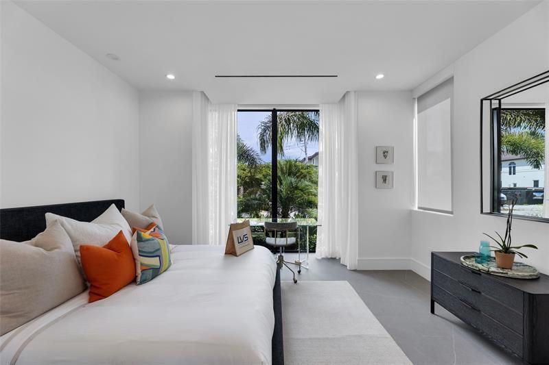 1730 SE 13th Street, Fort Lauderdale, FL 33316 Photo