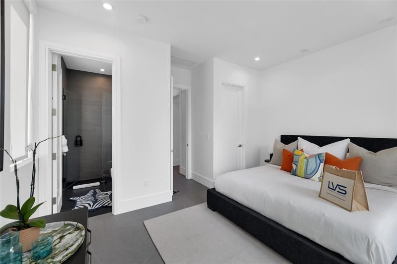 1730 SE 13th Street, Fort Lauderdale, FL 33316 Photo