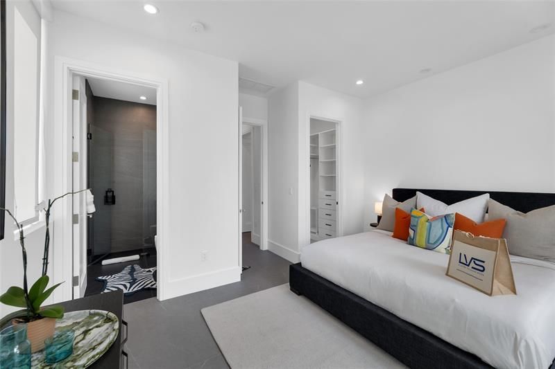 1730 SE 13th Street, Fort Lauderdale, FL 33316 Photo