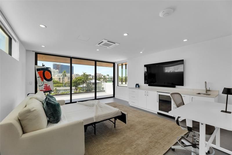 1730 SE 13th Street, Fort Lauderdale, FL 33316 Photo