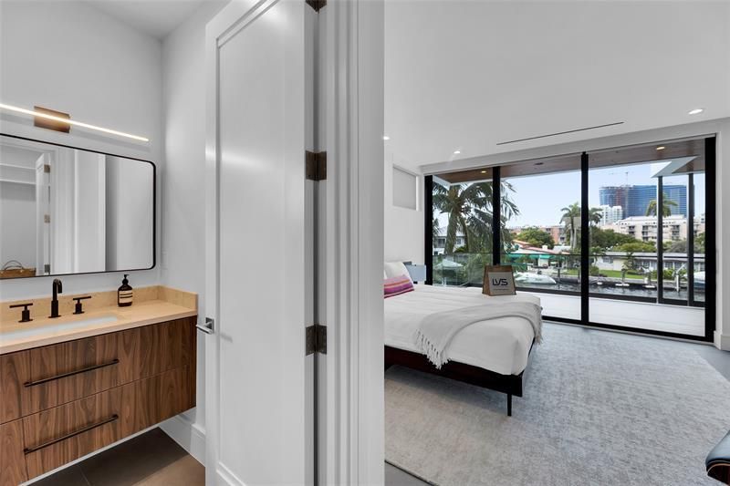 1730 SE 13th Street, Fort Lauderdale, FL 33316 Photo