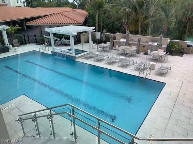 6585 Nicholas Blvd, Unit 1001, Naples, FL 34108 Photo