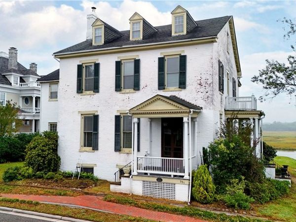 351 S Church Street, Smithfield, VA 23430