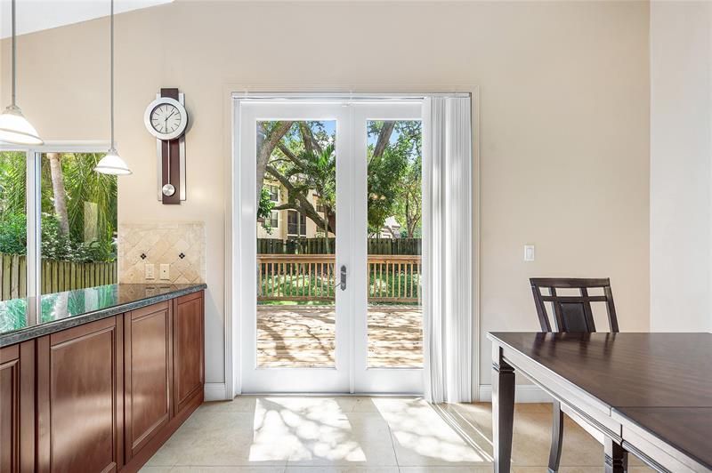 1443 Banyan Cir, Pompano Beach, FL 33069 Photo