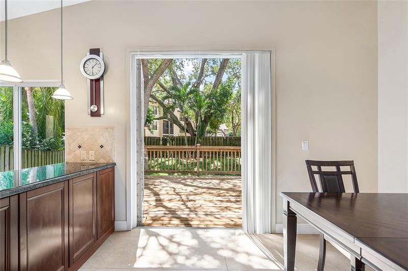 1443 Banyan Cir, Pompano Beach, FL 33069 Photo