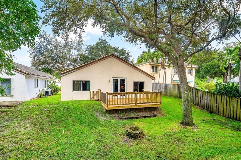 1443 Banyan Cir, Pompano Beach, FL 33069 Photo