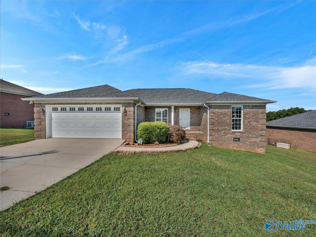 17695 Dement Road Athens, AL 35611