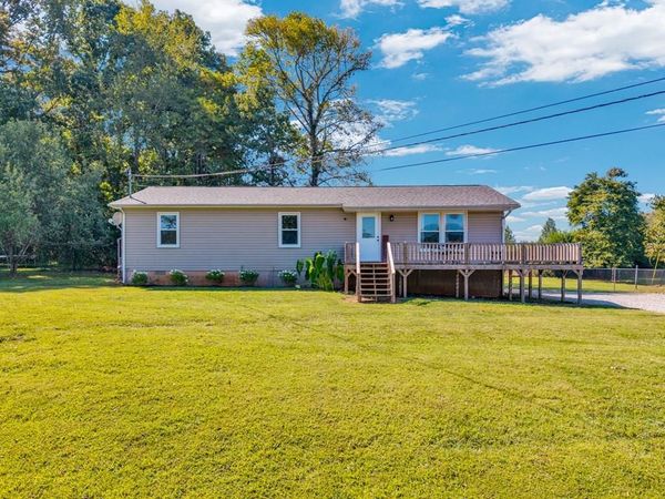 430 Wallace St, Doyle, TN 38559
