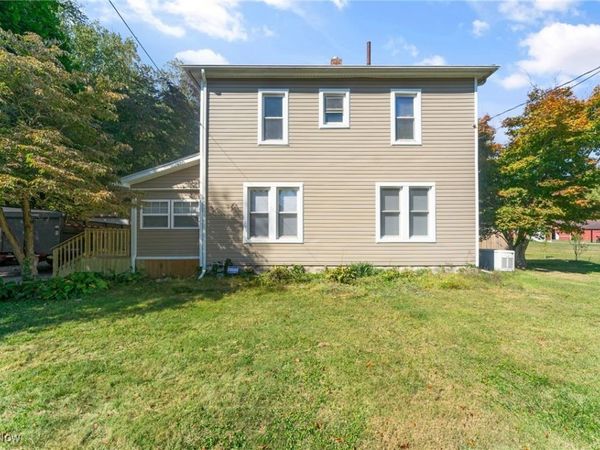 132 Drummond Avenue, Hubbard, OH 44425