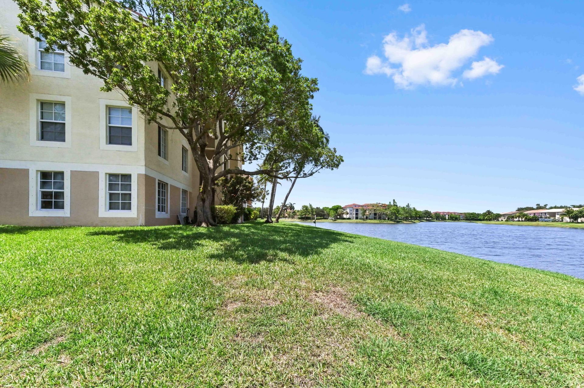 4240 San Marino Boulevard, Unit 108, West Palm Beach, FL 33409 Photo