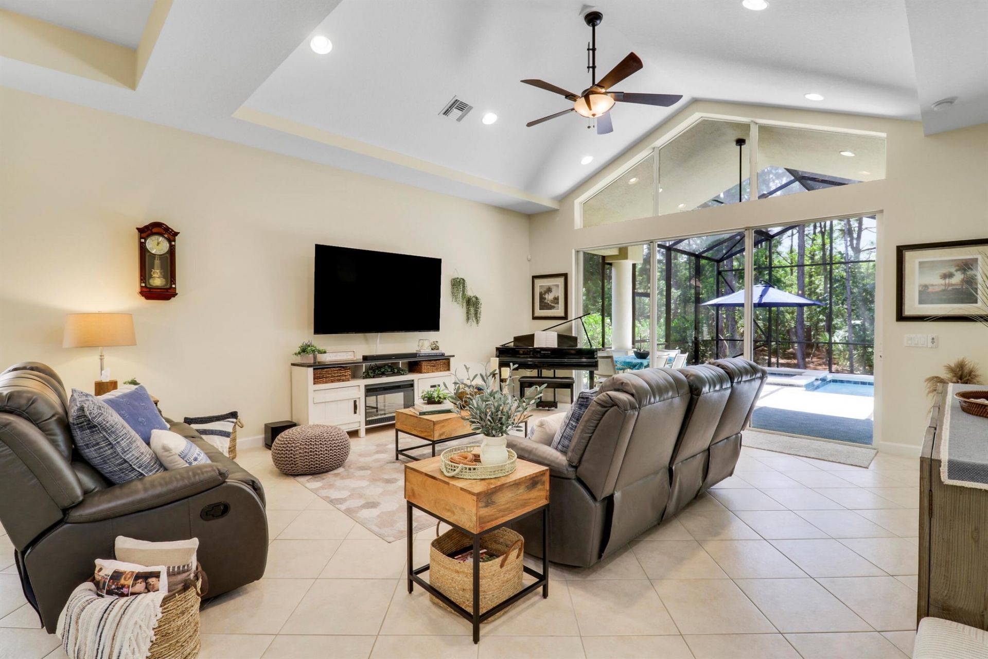 7041 Maidstone Drive, Port Saint Lucie, FL 34986 Photo