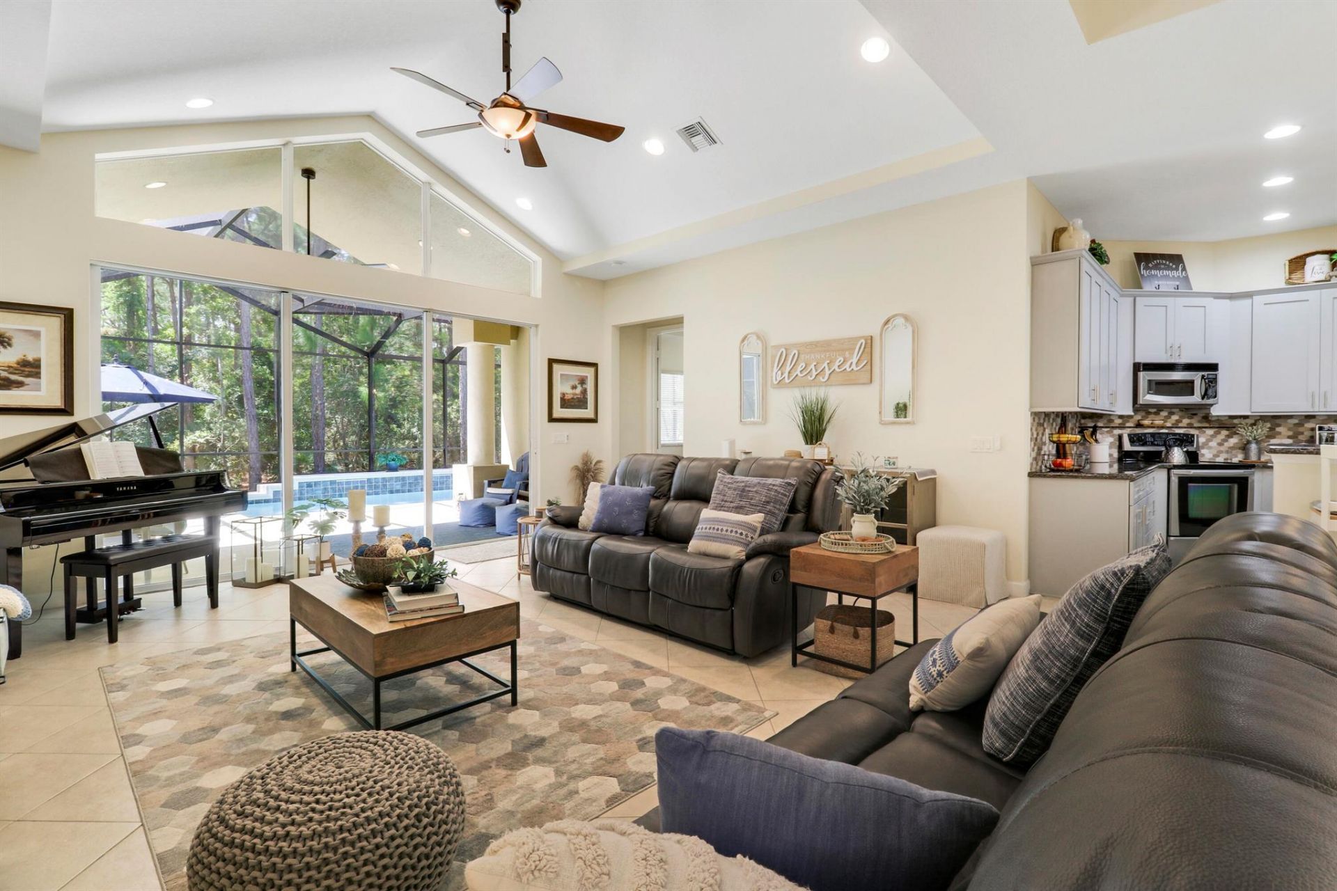 7041 Maidstone Drive, Port Saint Lucie, FL 34986 Photo