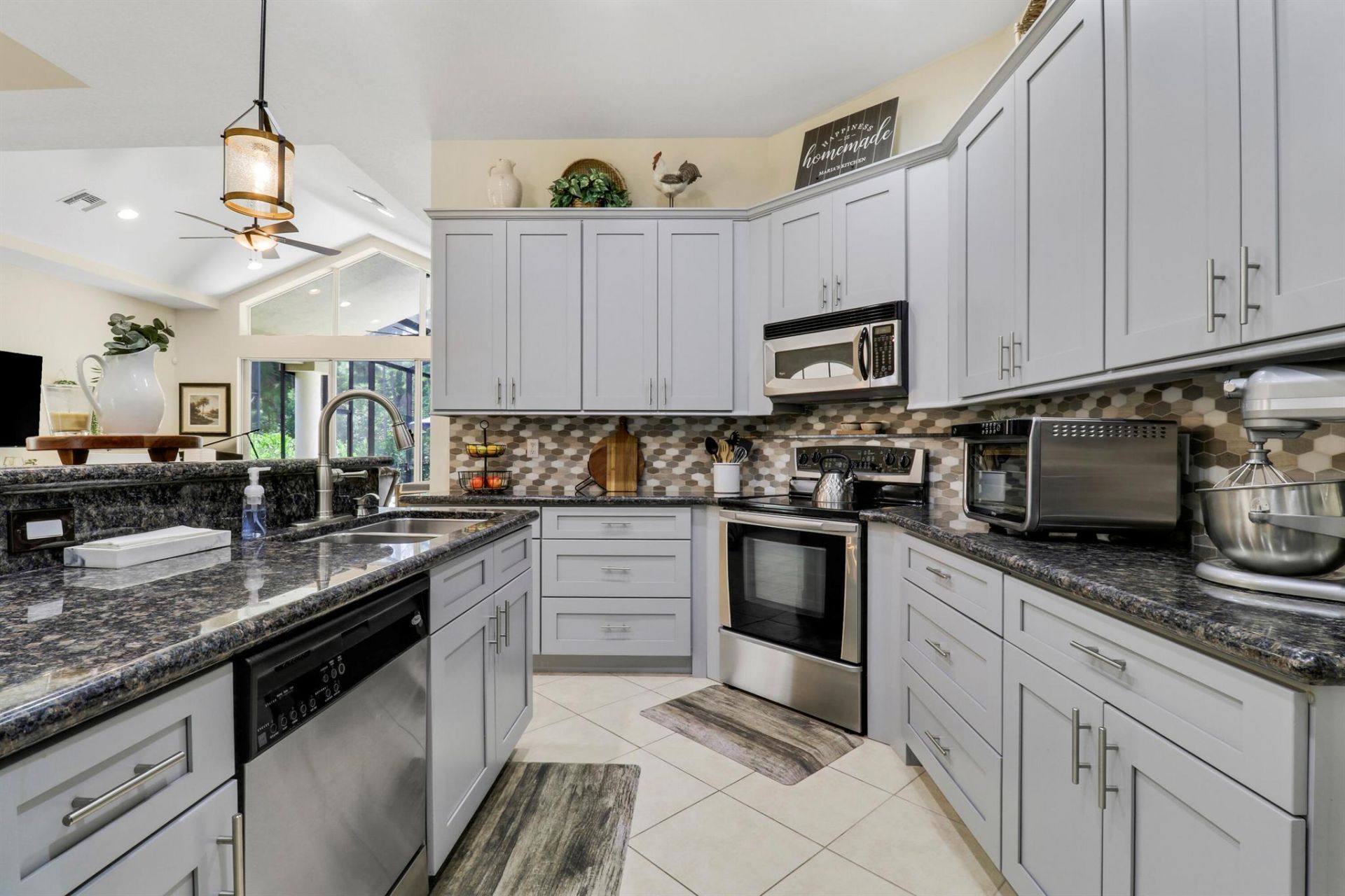 7041 Maidstone Drive, Port Saint Lucie, FL 34986 Photo