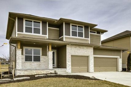 10 BALSAM Circle, COUNCIL BLUFFS, IA 51503