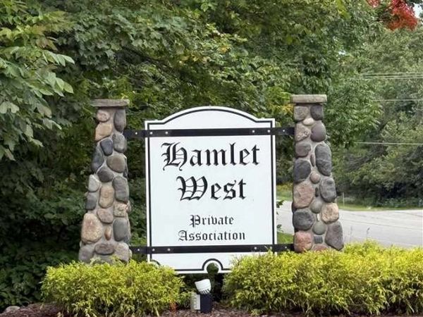 86 Meadow Wood Drive, Harbor Springs, MI 49740