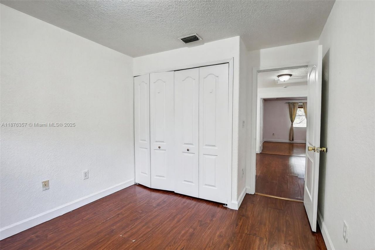 3306 SW 171st Ter, Miramar, FL 33027 Photo