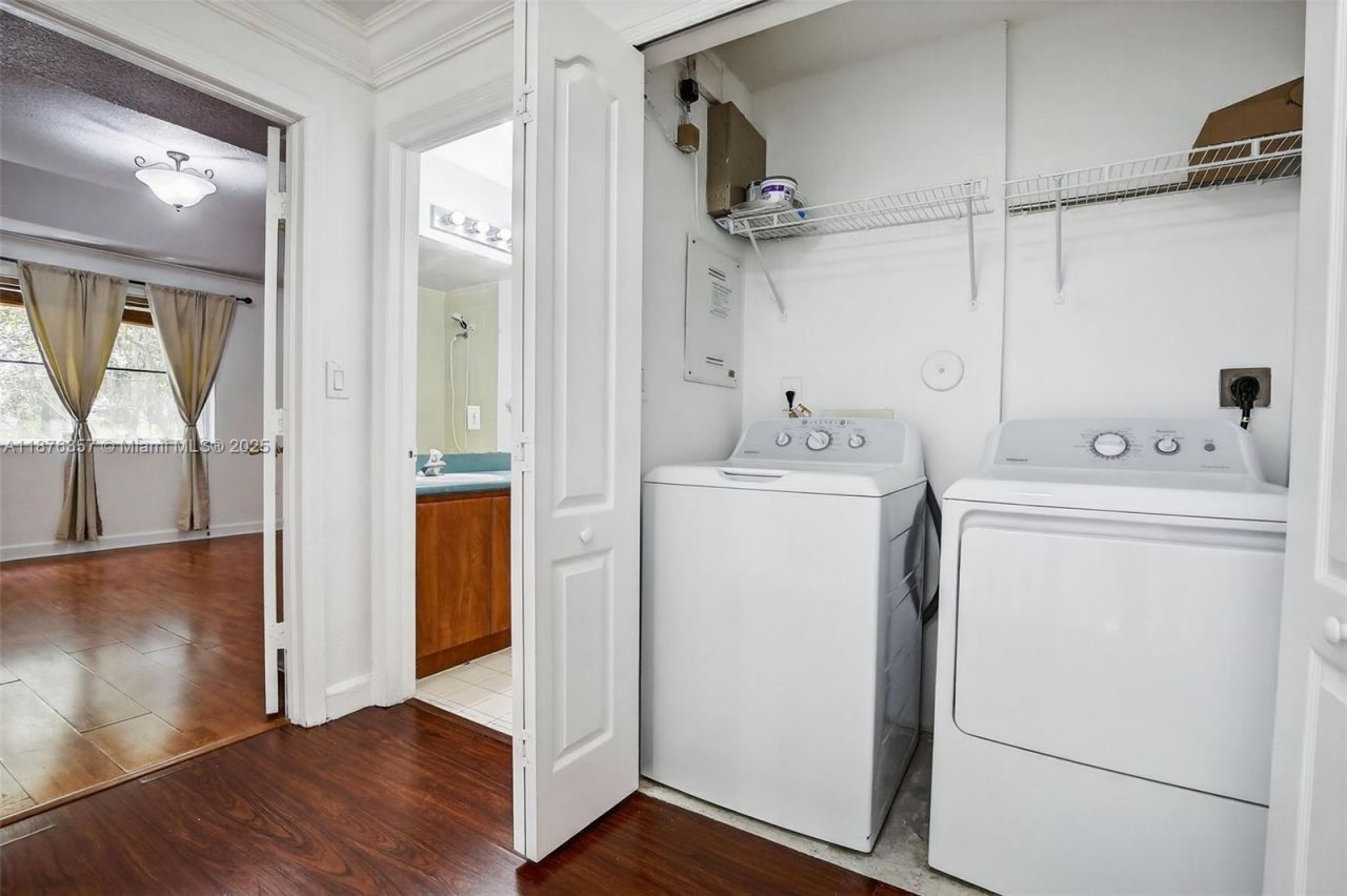 3306 SW 171st Ter, Miramar, FL 33027 Photo