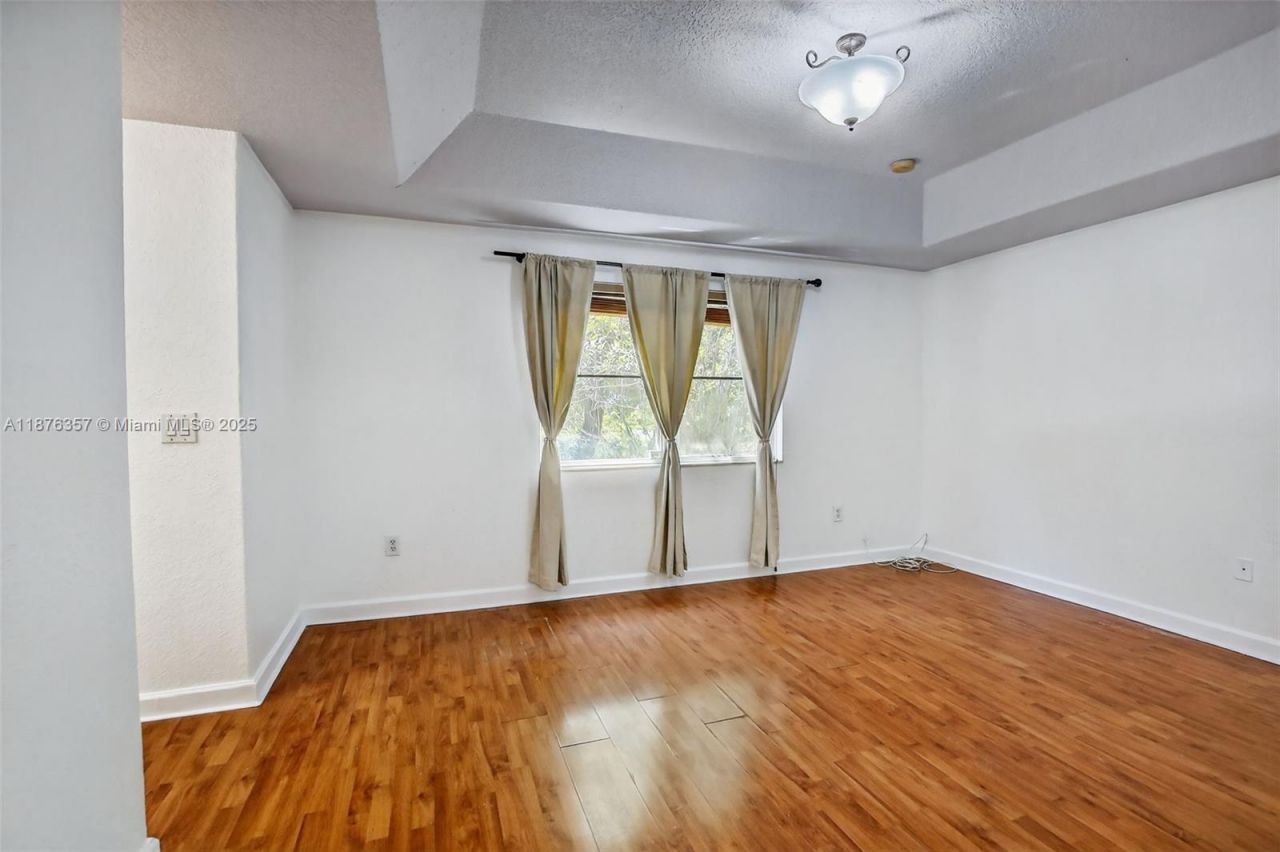 3306 SW 171st Ter, Miramar, FL 33027 Photo