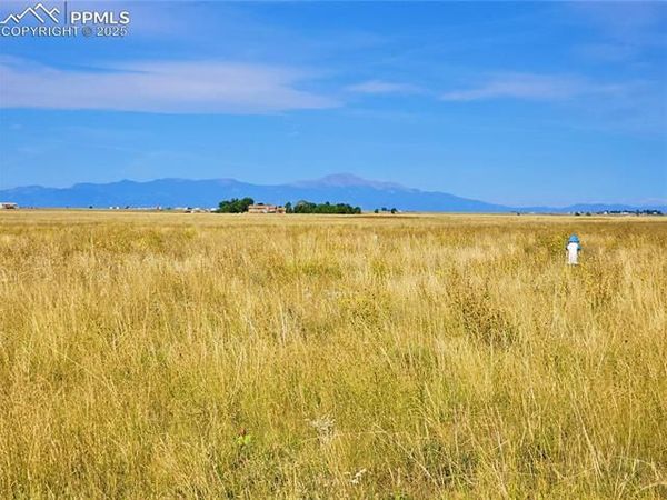 23712 Redtail Drive, Colorado Springs, CO 80928