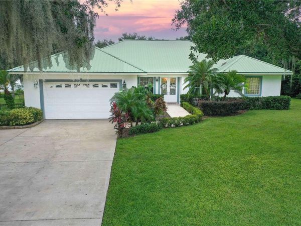 2329 S LAKE REEDY BOULEVARD, FROSTPROOF, FL 33843