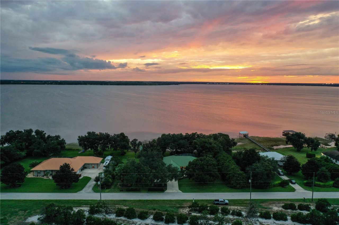 2329 S Lake Reedy Boulevard, Frostproof, FL 33843 Photo