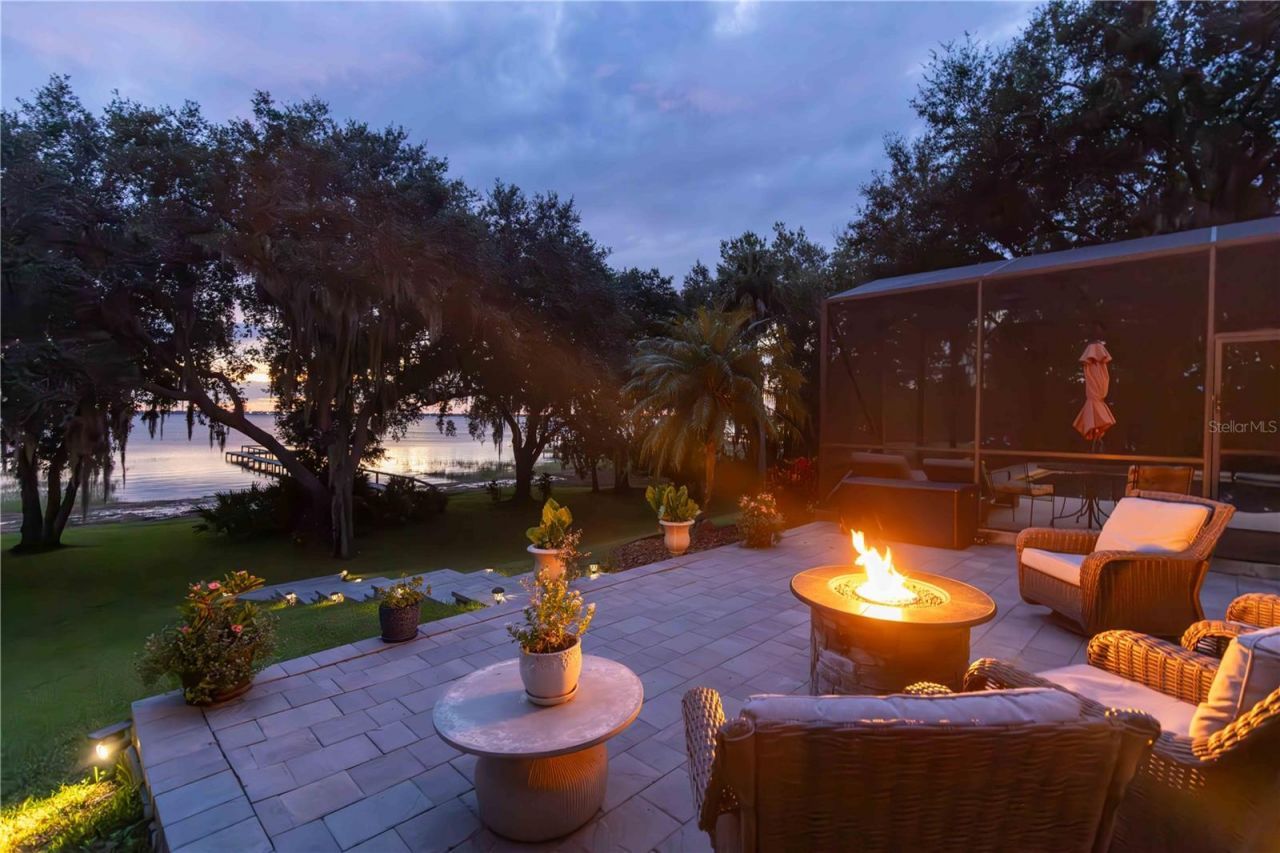 2329 S Lake Reedy Boulevard, Frostproof, FL 33843 Photo