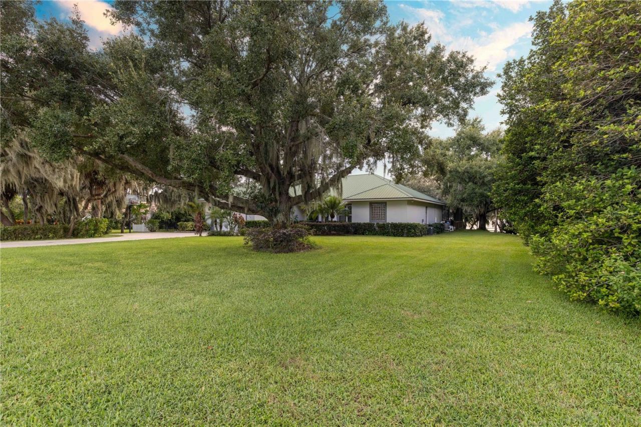 2329 S Lake Reedy Boulevard, Frostproof, FL 33843 Photo