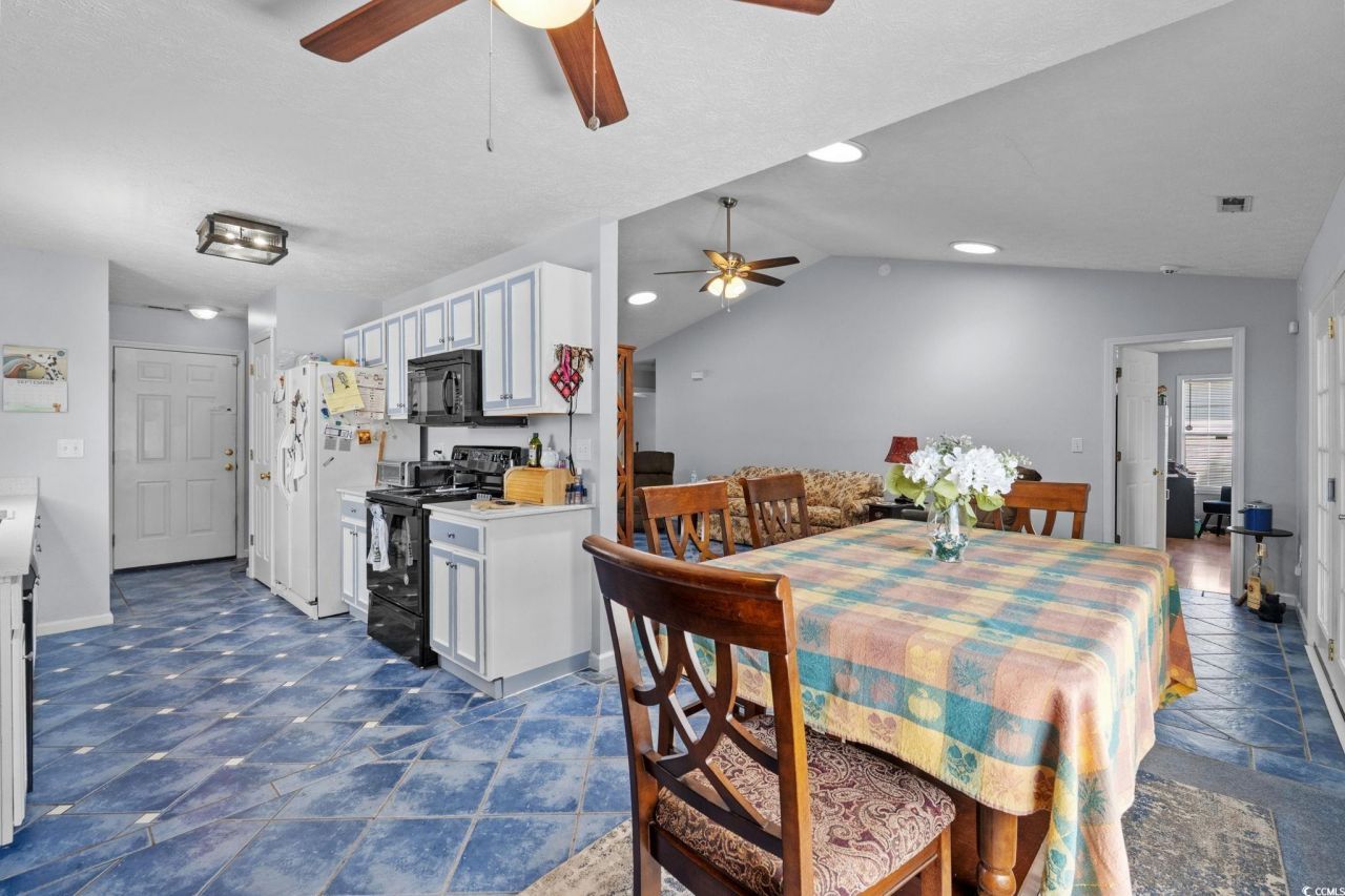 8069 Resin Rd. Photo 14