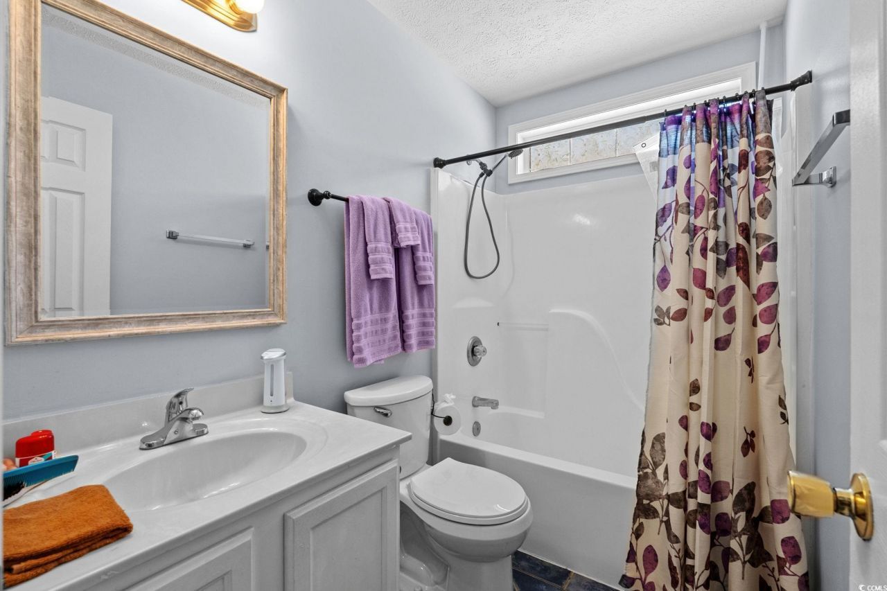 8069 Resin Rd. Photo 20