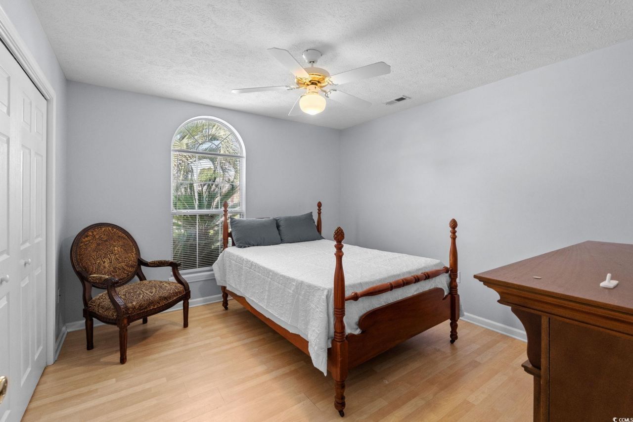 8069 Resin Rd. Photo 21