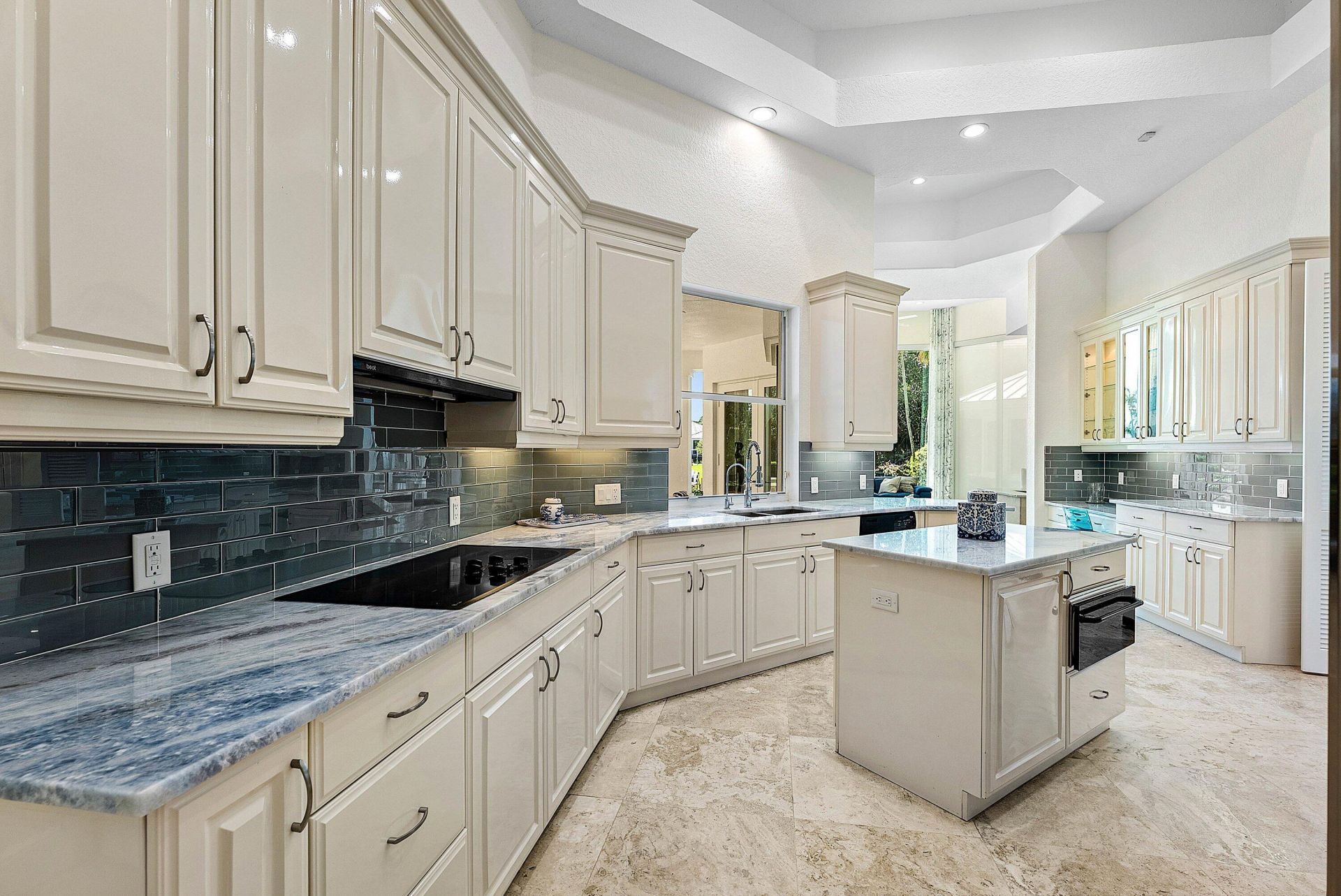 225 Oakview Drive, Delray Beach, FL 33445 Photo