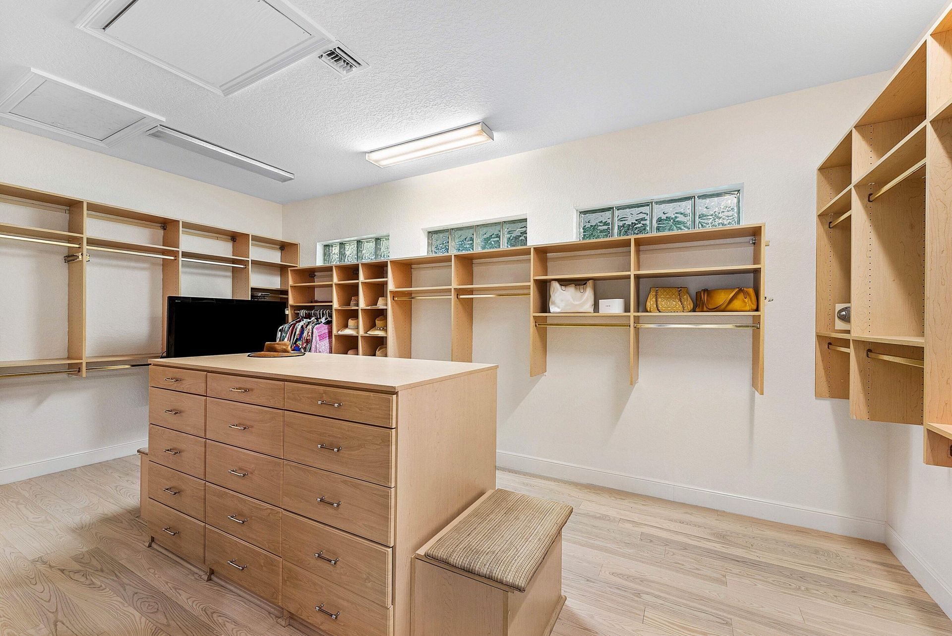 225 Oakview Drive, Delray Beach, FL 33445 Photo