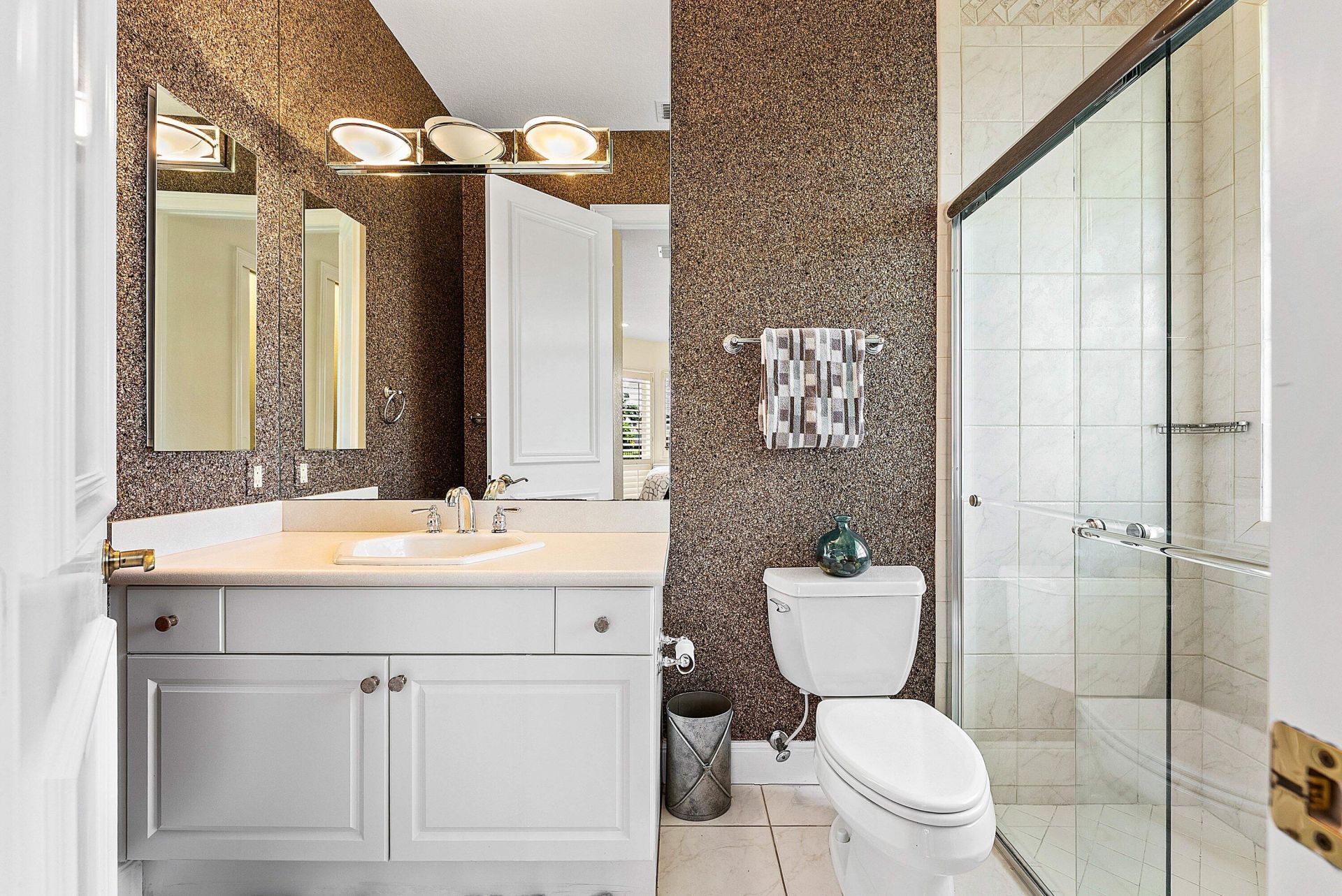 225 Oakview Drive, Delray Beach, FL 33445 Photo