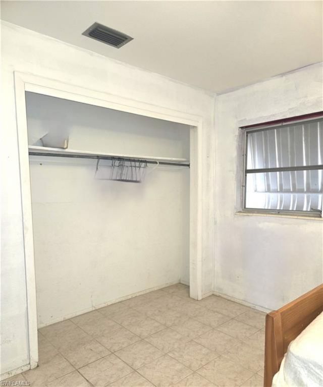 190 Jefferson St, Fort Myers Beach, FL 33931 Photo