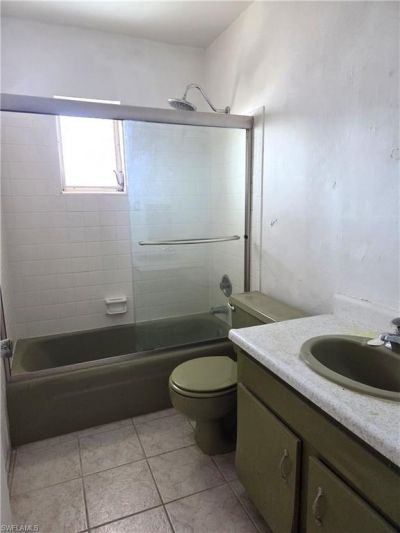 190 Jefferson St, Fort Myers Beach, FL 33931 Photo