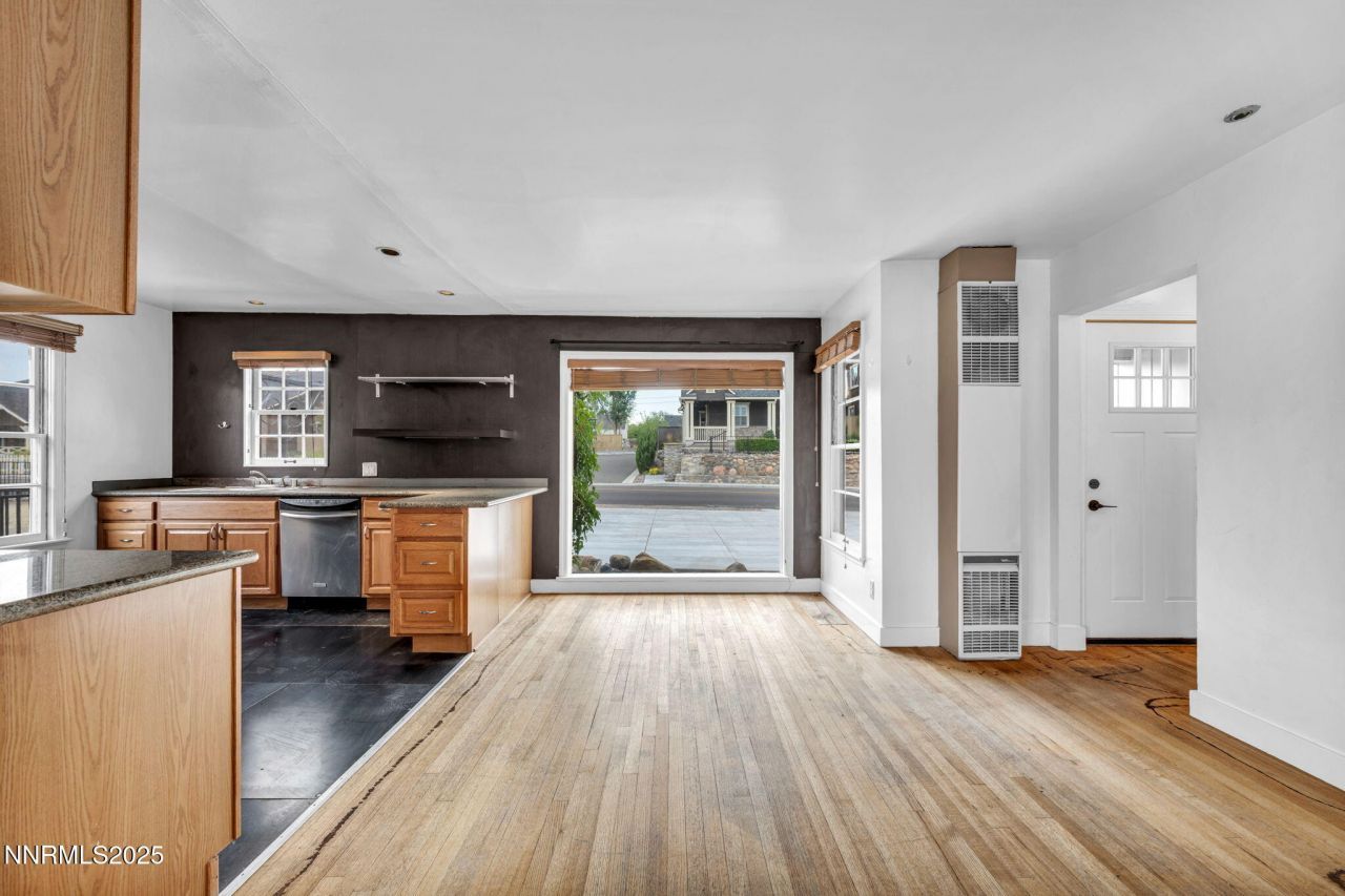 343 & 347 Mount Rose St. Street, Reno, NV 89509 Photo