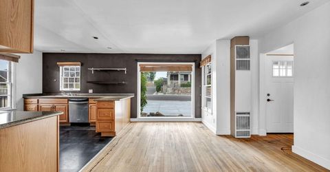 343 & 347 Mount Rose St. Street, Reno, NV 89509 Photo