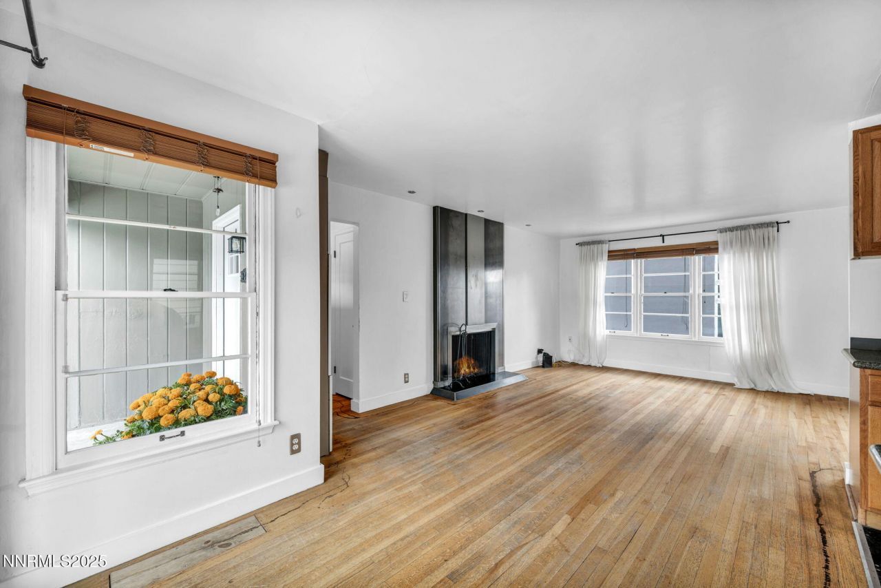 343 & 347 Mount Rose St. Street, Reno, NV 89509 Photo