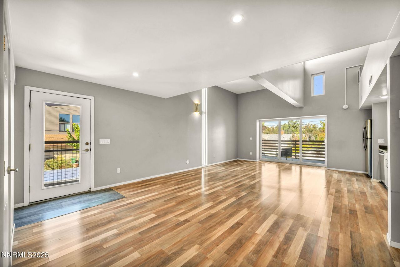 343 & 347 Mount Rose St. Street, Reno, NV 89509 Photo