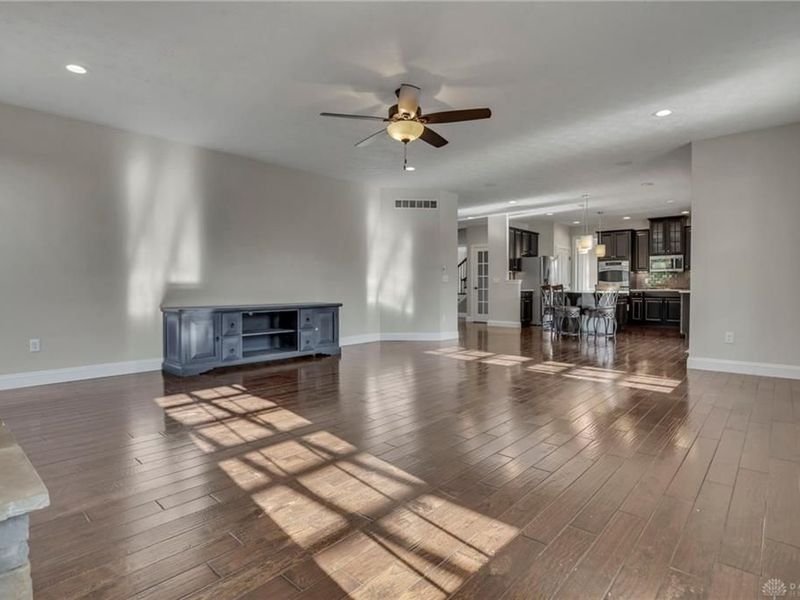 10500 Wallingsford Circle, Centerville, OH 45458 Photo 22